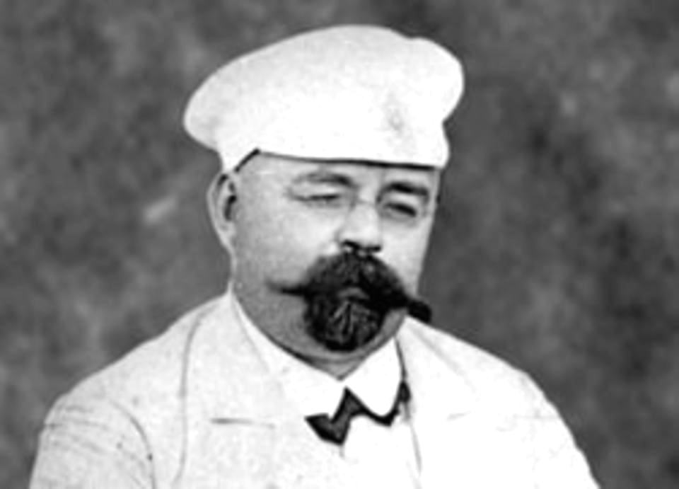 Александр Репников
